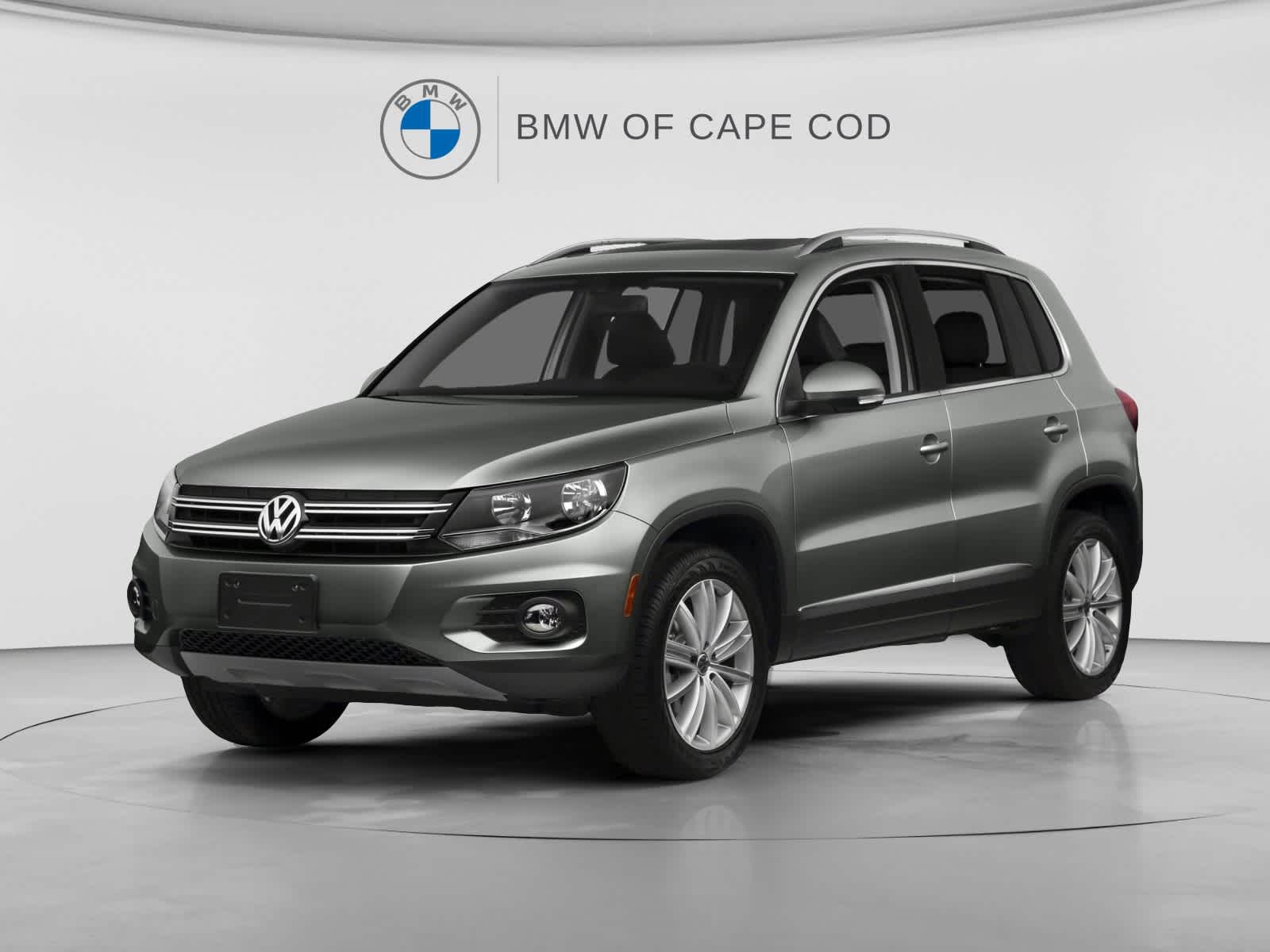 Used 2016 Volkswagen Tiguan SE with VIN WVGBV7AXXGW521857 for sale in Barnstable, MA