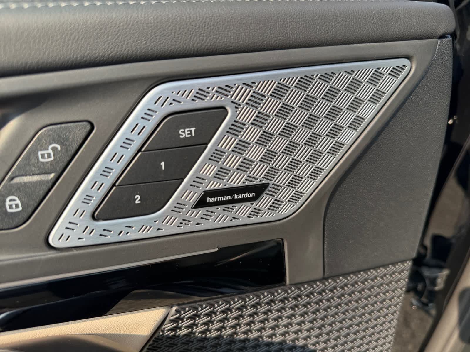 2025 BMW X1 28i - Photo 21