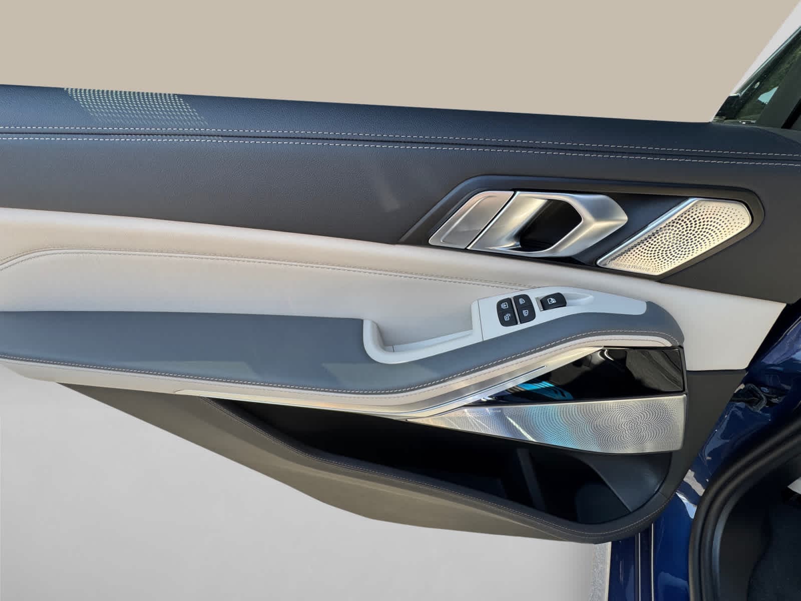 2026 BMW X7 ALPINA XB7 - Photo 19