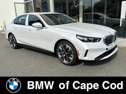 2026 BMW 5 Series xDrive Sedan