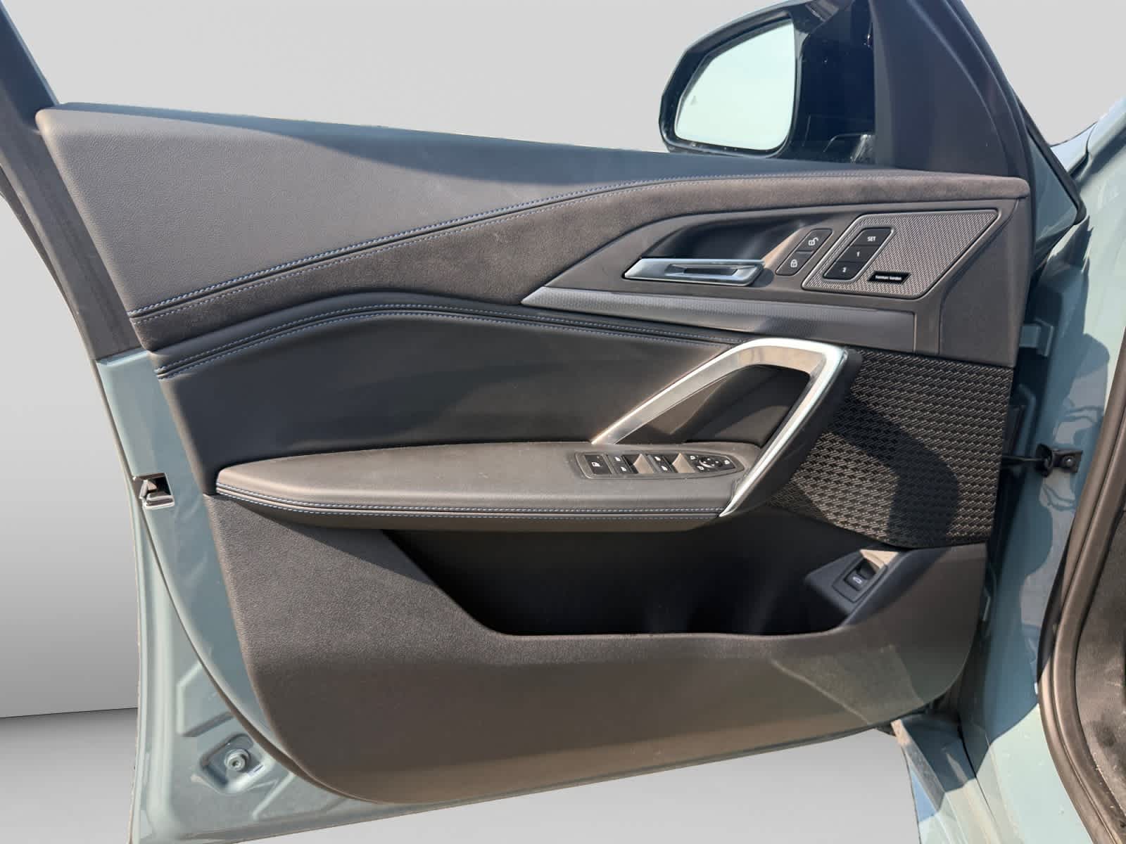2026 BMW X2 35i - Photo 16