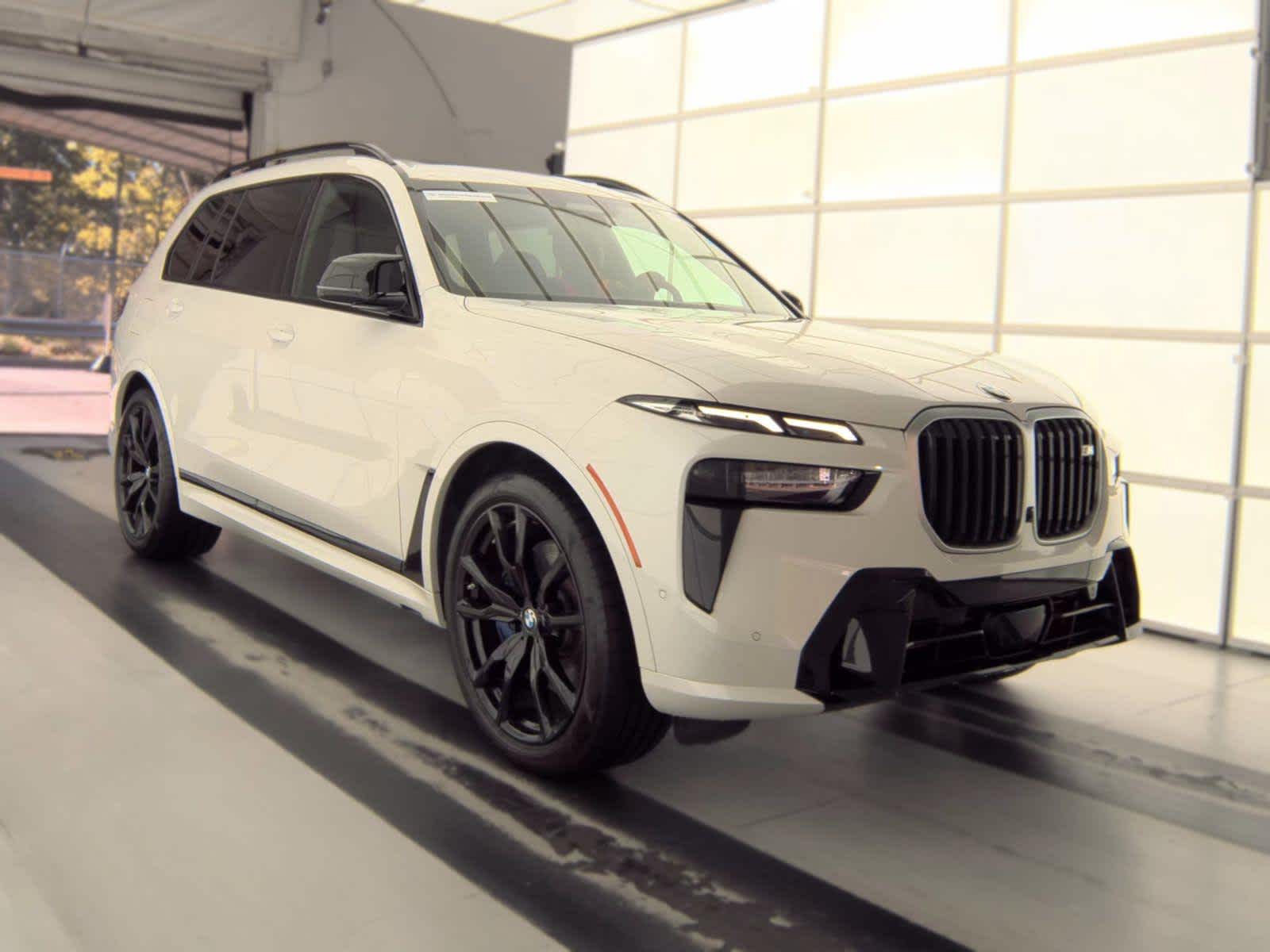 2025 BMW X7