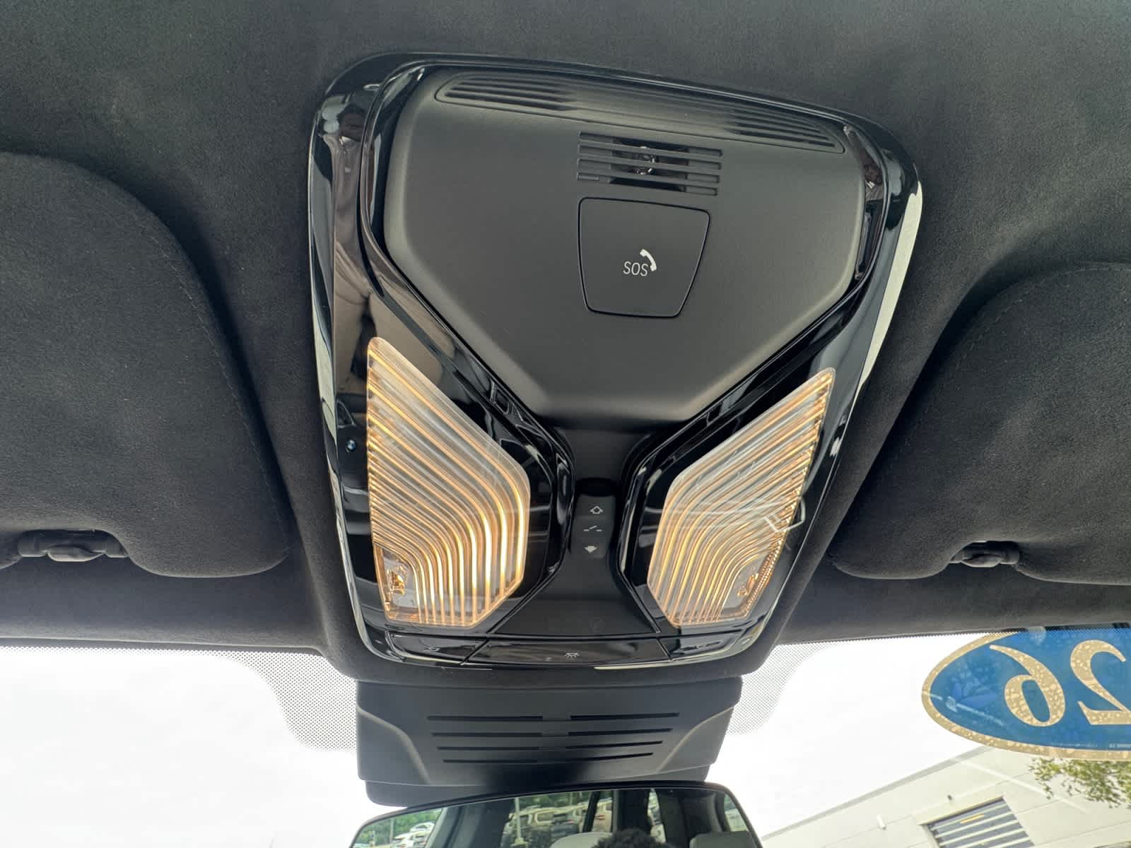 2026 BMW X5 M60i - Photo 27