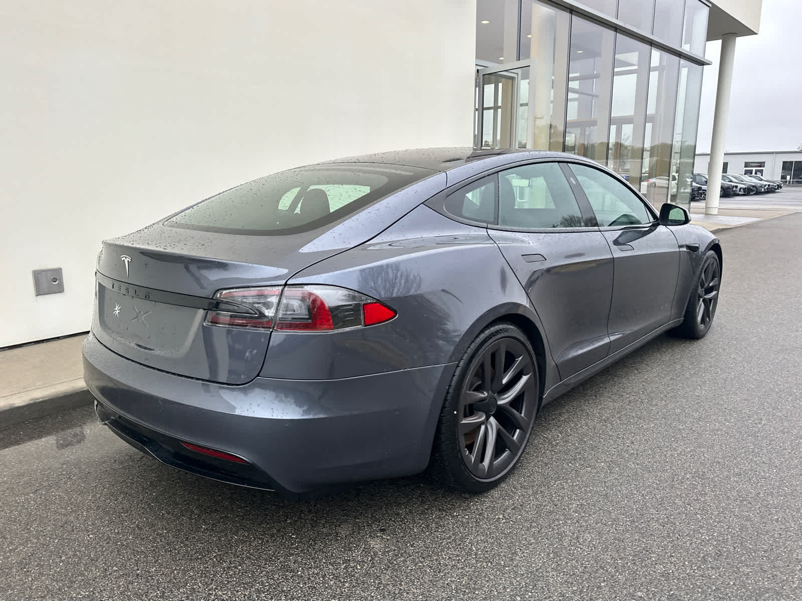 2022 Tesla Model S photo 4