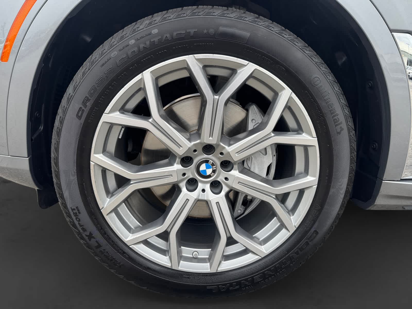 2026 BMW X7 40i - Photo 9