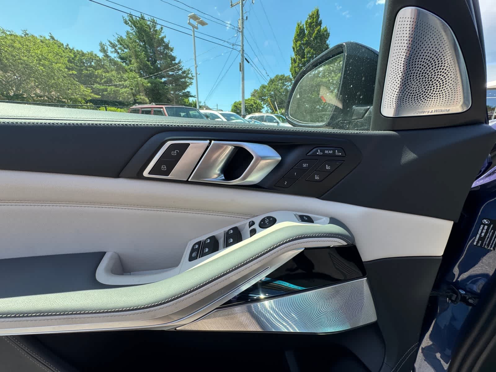 2026 BMW X7 ALPINA XB7 - Photo 22