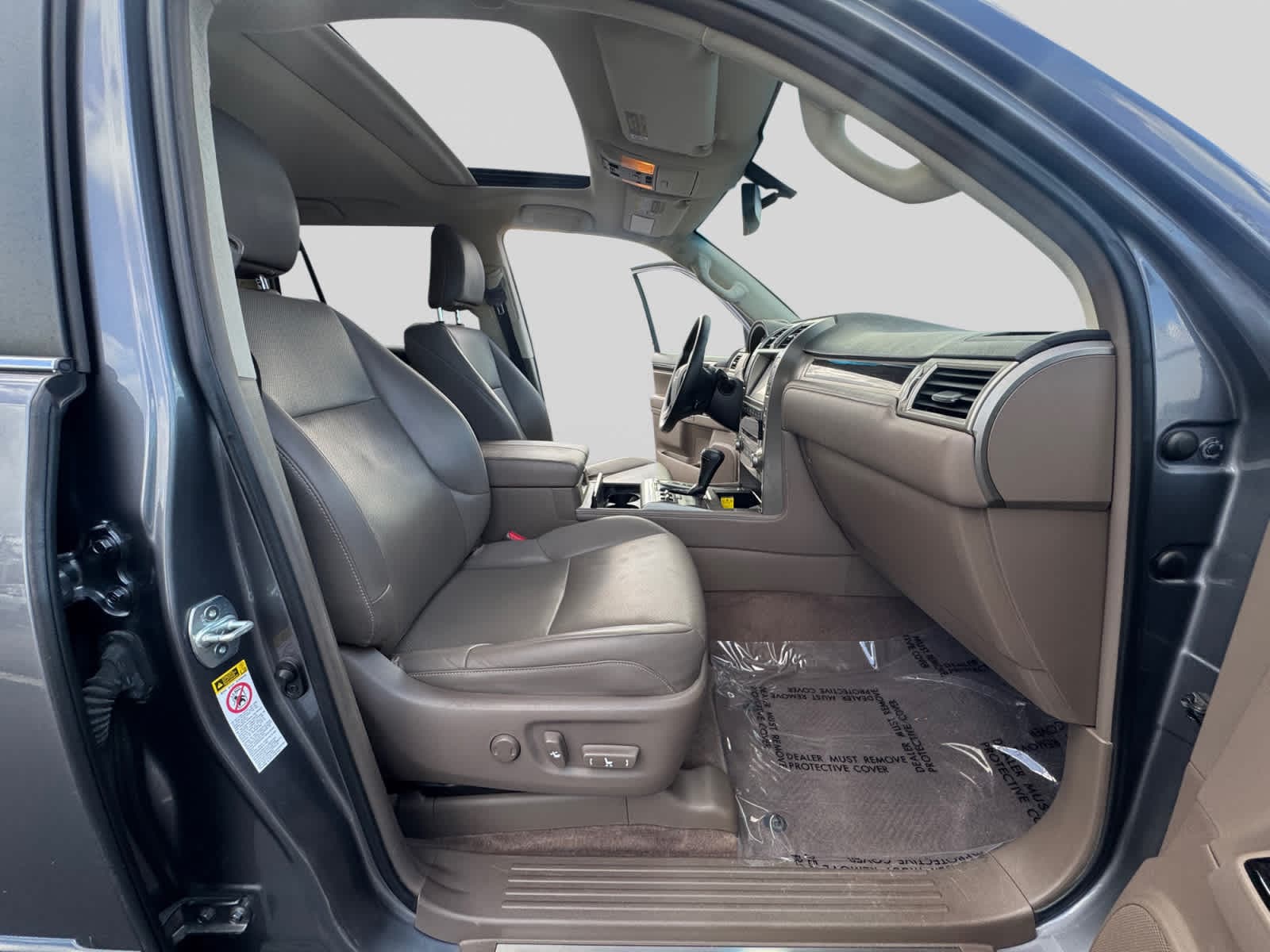 2017 Lexus GX Base - Photo 20