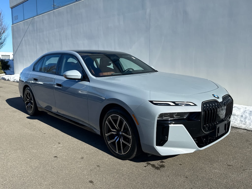 Certified 2025 BMW 760i xDrive Sedan