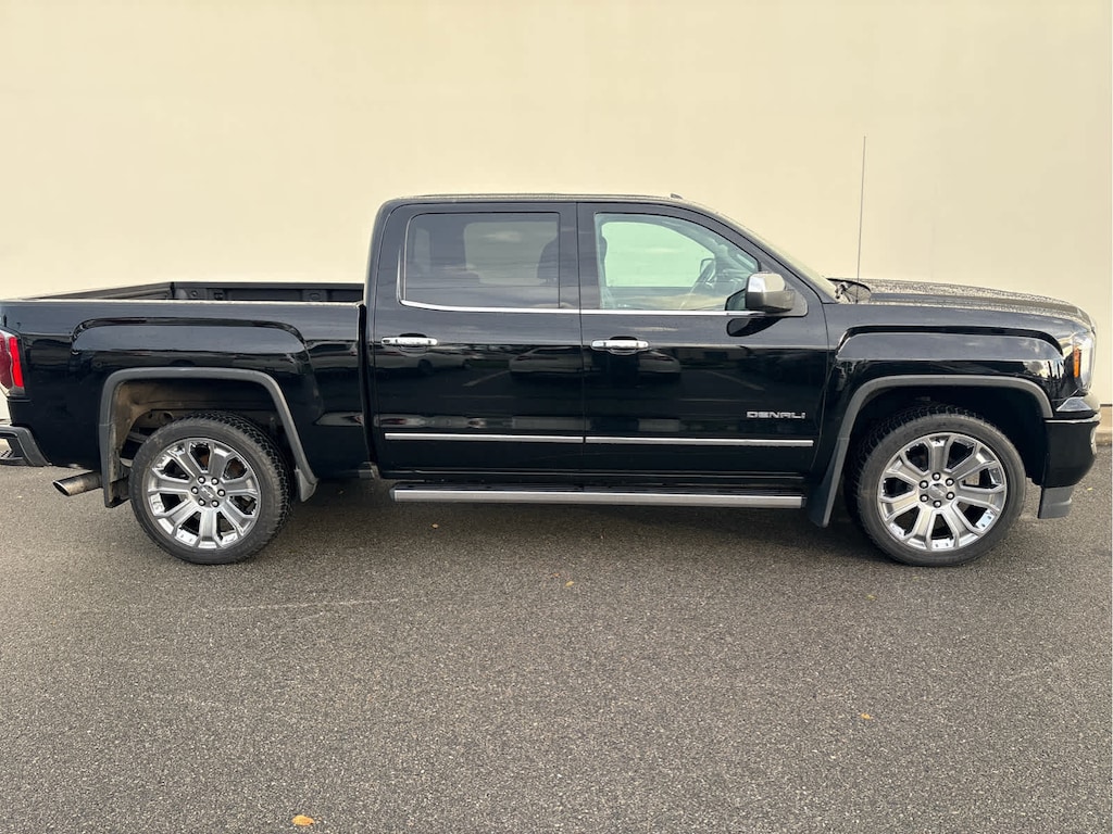 Used 2017 GMC Sierra 1500 Denali Truck Crew Cab