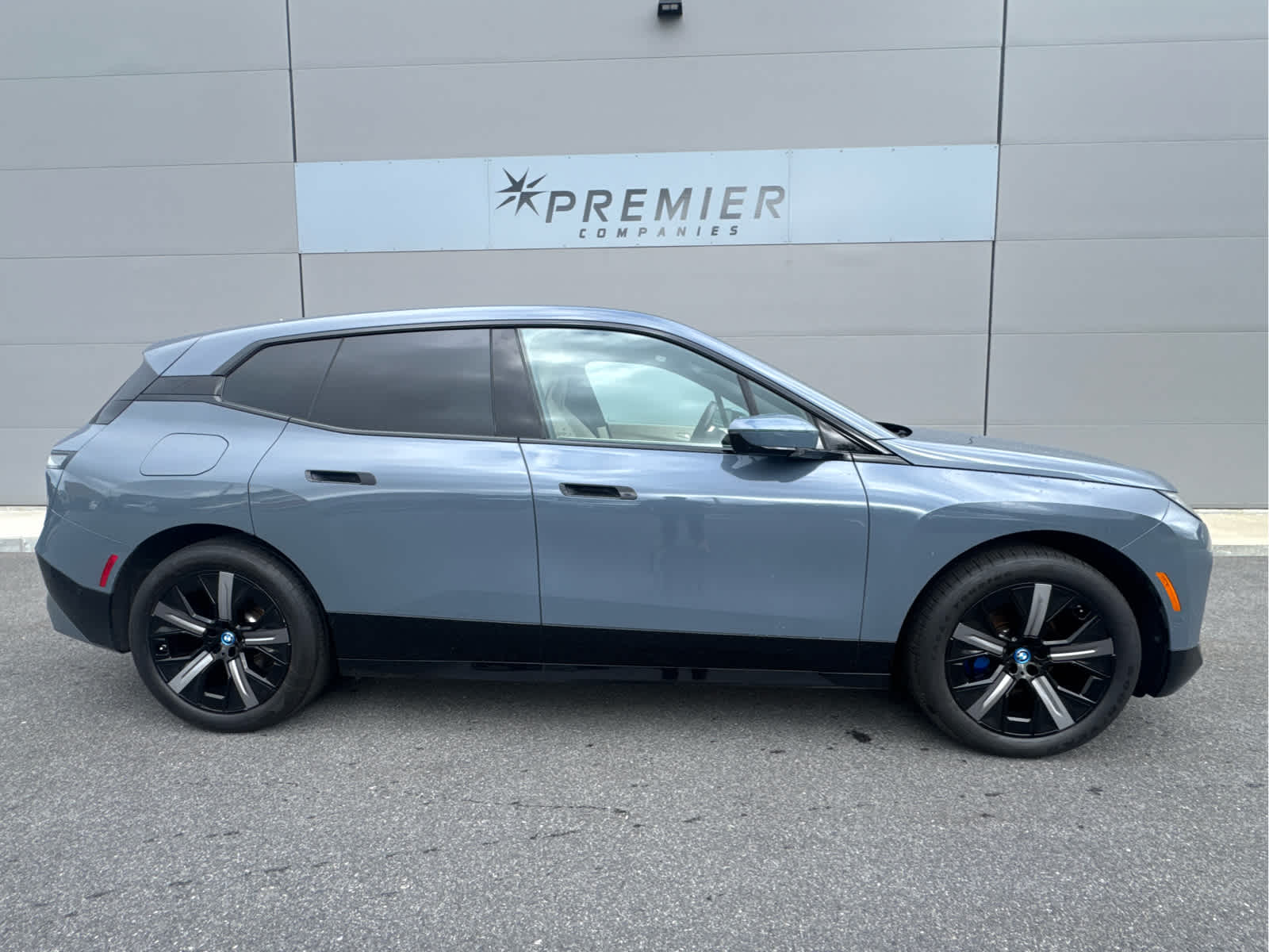 2024 BMW iX Base - Photo 6