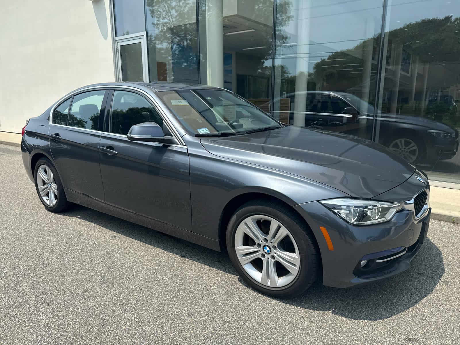 Used 2018 BMW 3 Series 330i with VIN WBA8D9G57JNU67012 for sale in Hyannis, MA