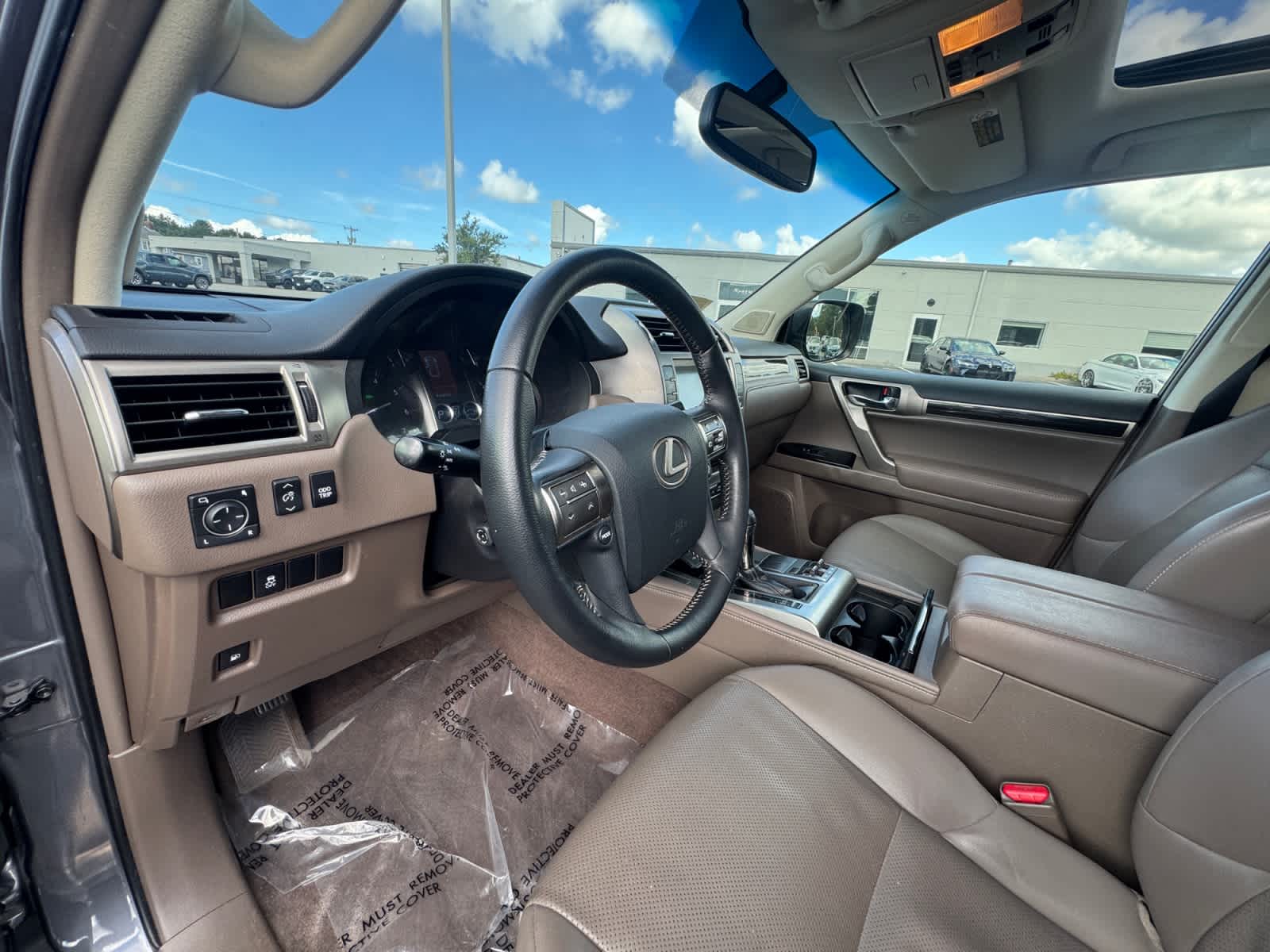 2017 Lexus GX Base - Photo 23