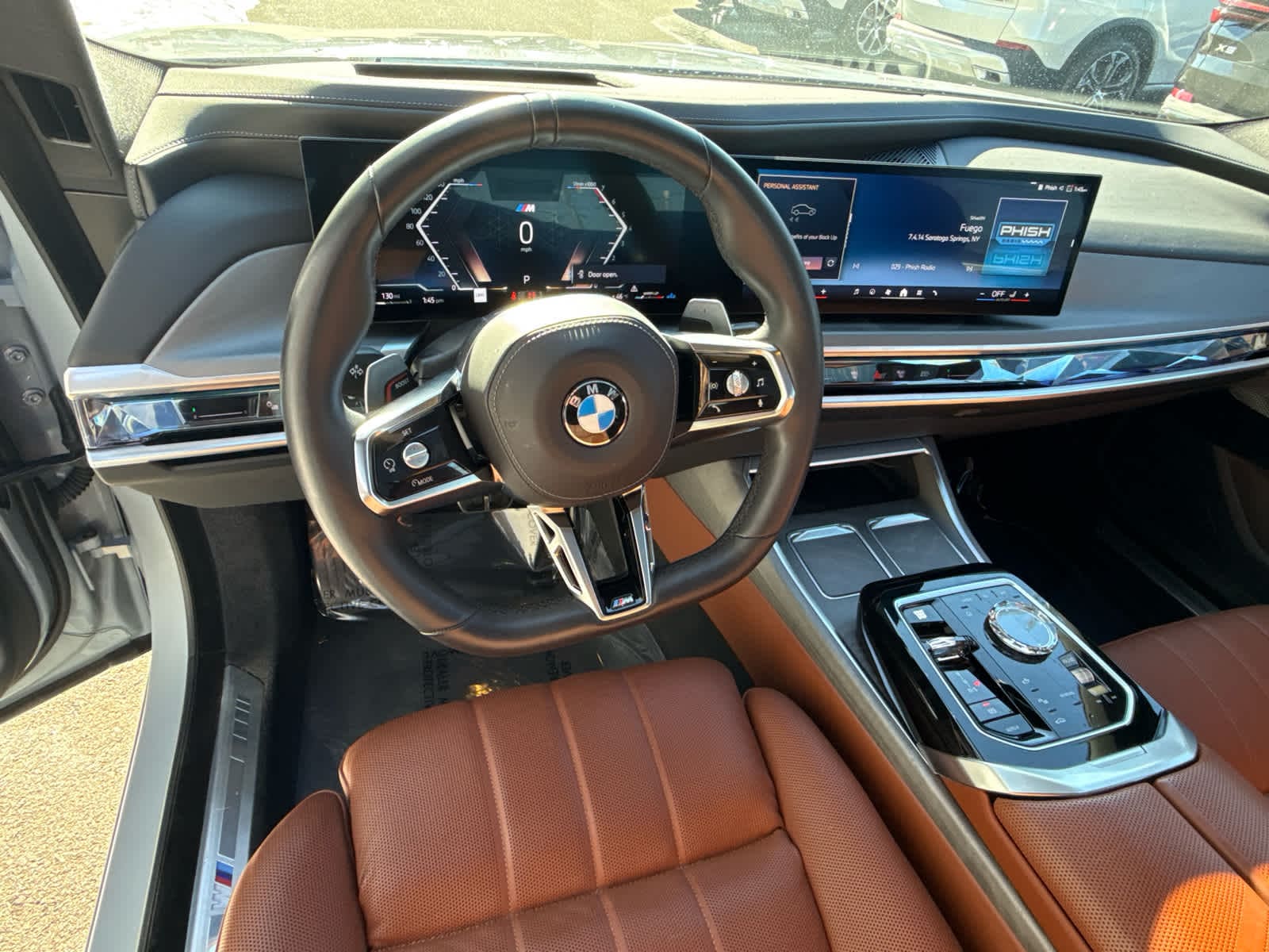 2025 BMW 7 Series 760i - Photo 13