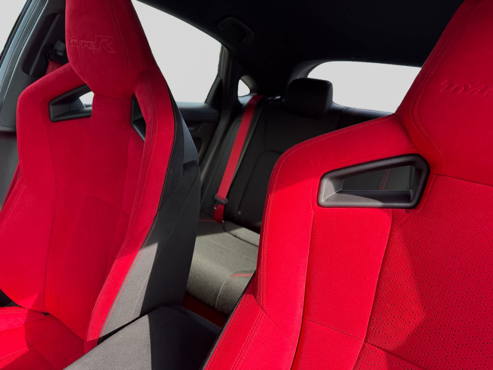 2025 Honda Civic Hatchback Type-R - Photo 14