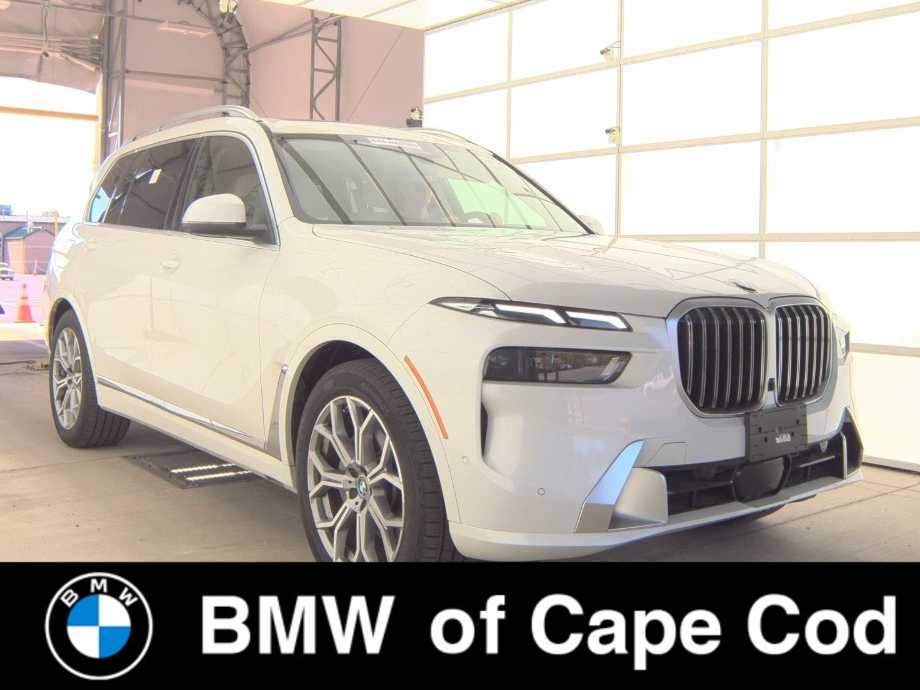 2026 BMW X7 xDrive40i's photo
