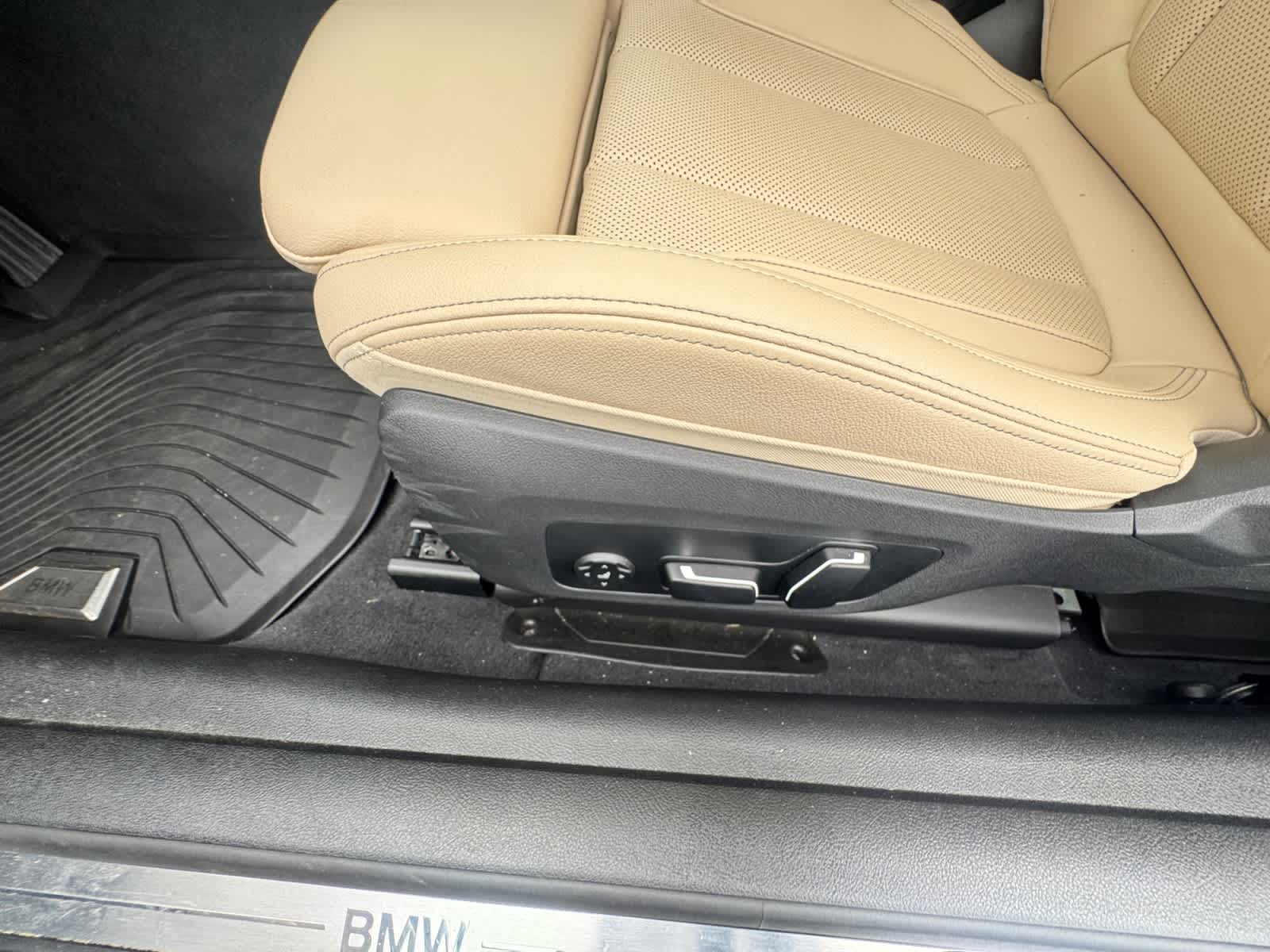 2026 BMW 4 Series 430i - Photo 16