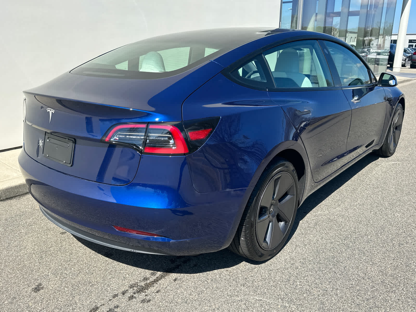 2023 Tesla Model 3 photo 4