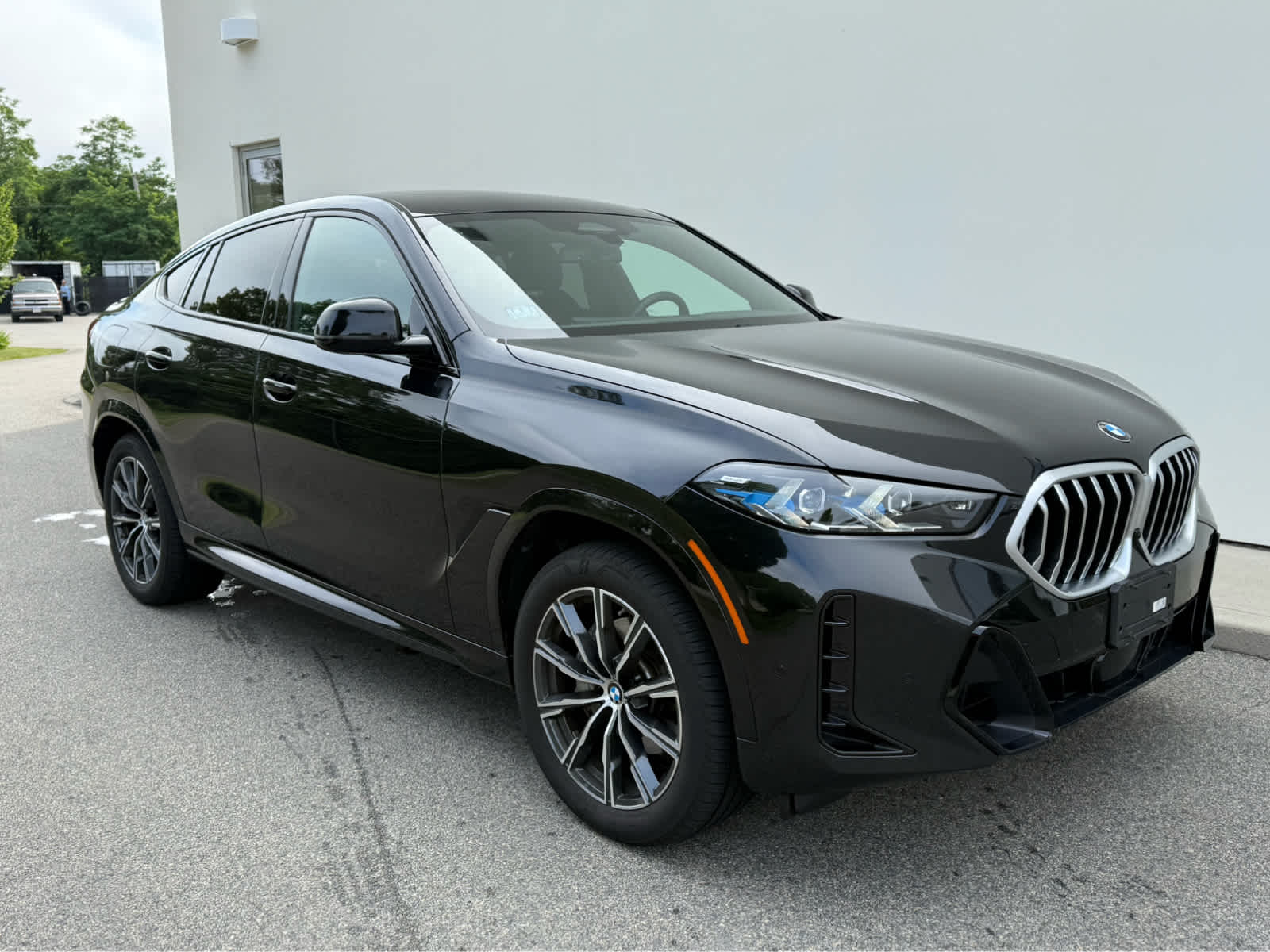 2025 Bmw X6 xDrive40i photo 2