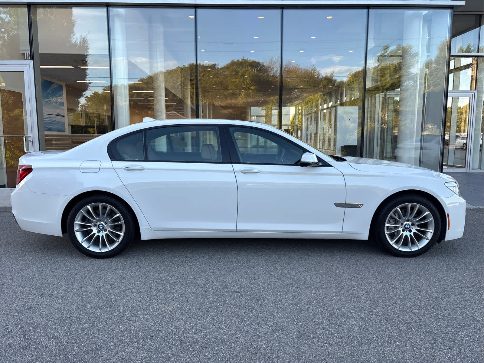 2015 Bmw 740i xDrive photo 3