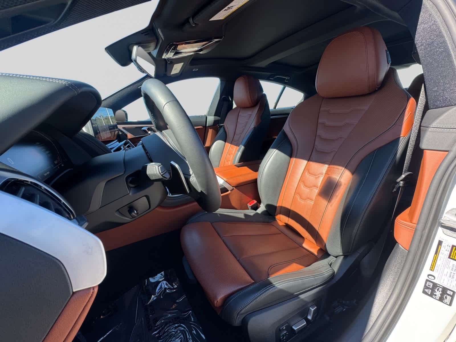 2026 BMW 8 Series 840i - Photo 10