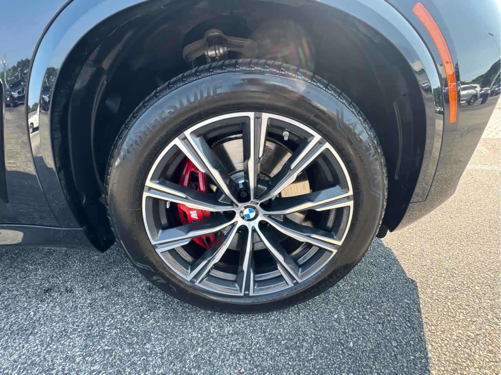 2026 BMW X5 M60i - Photo 10