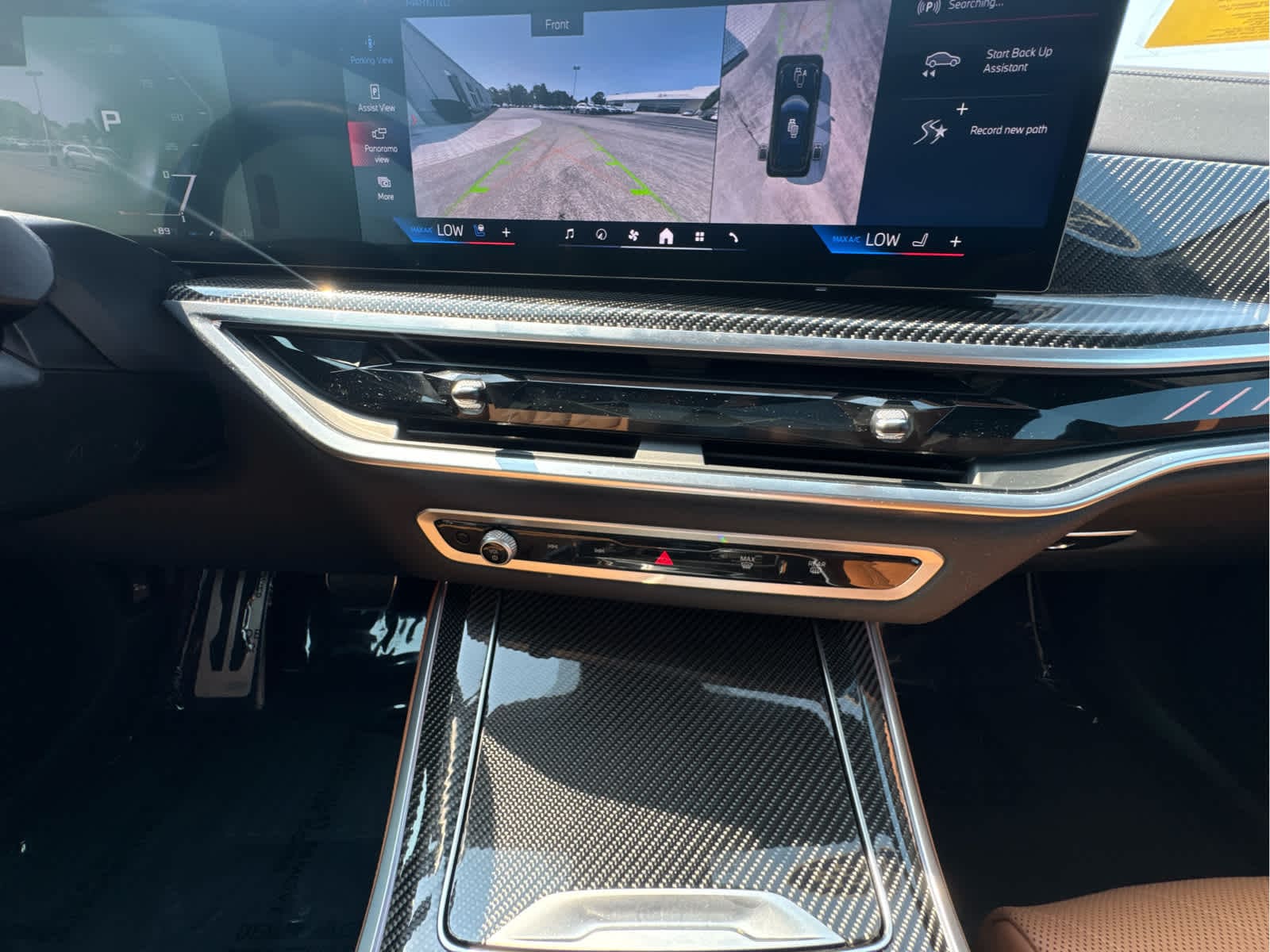 2026 BMW X5 M60i - Photo 18