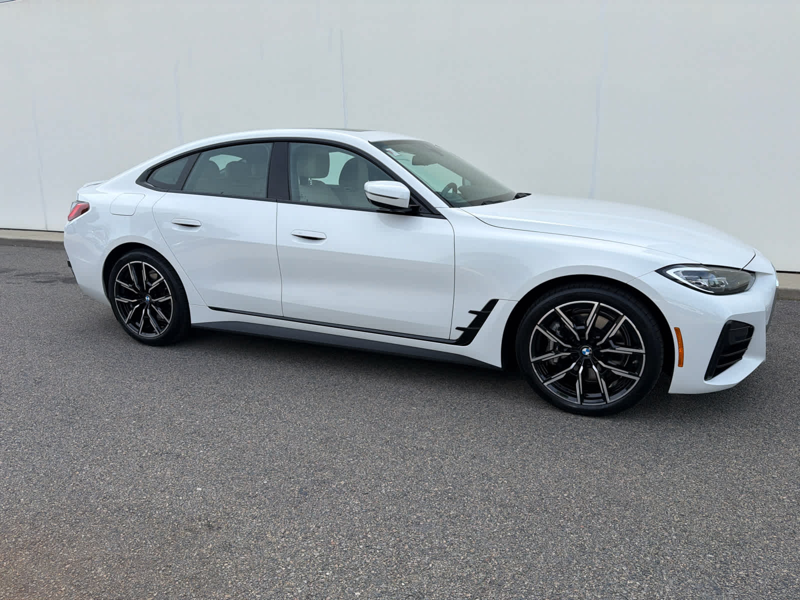 2022 BMW 4 Series 430i - Photo 19