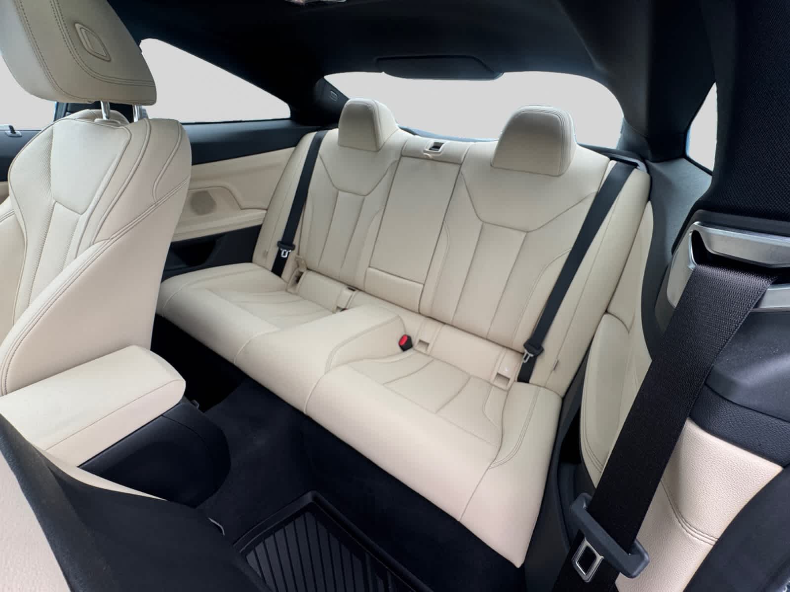 2026 BMW 4 Series 430i - Photo 18