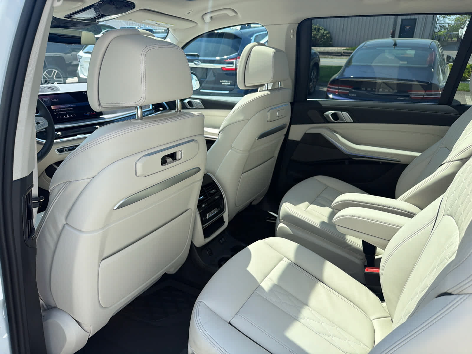 2026 BMW X7 40i - Photo 11