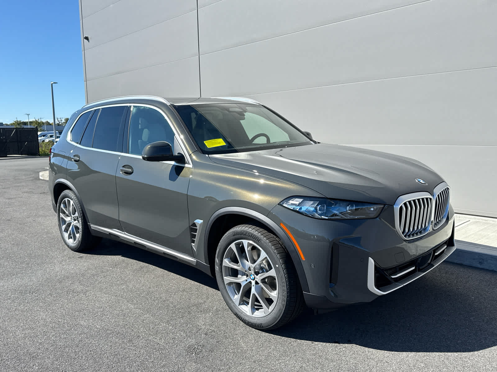 2026 Bmw X5 xDrive40i photo 2