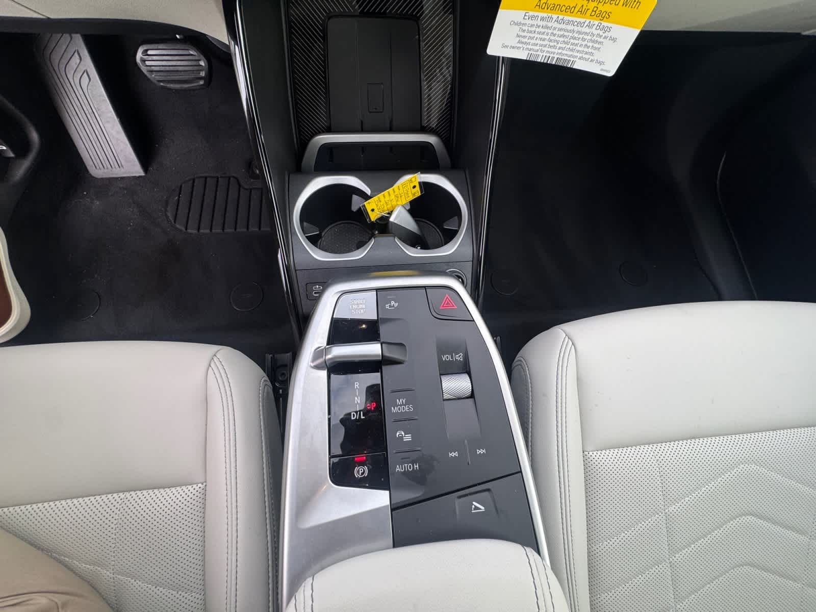 2026 BMW X1 28i - Photo 24