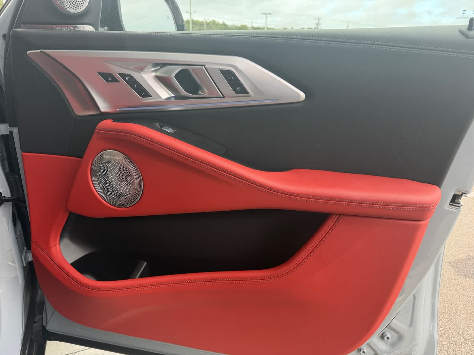 2026 BMW XM Base - Photo 10