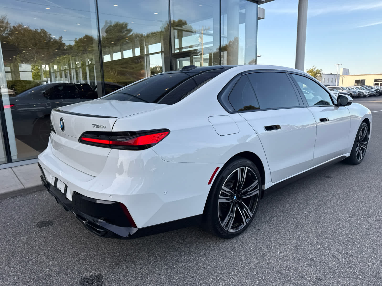 2023 Bmw 760i xDrive photo 4