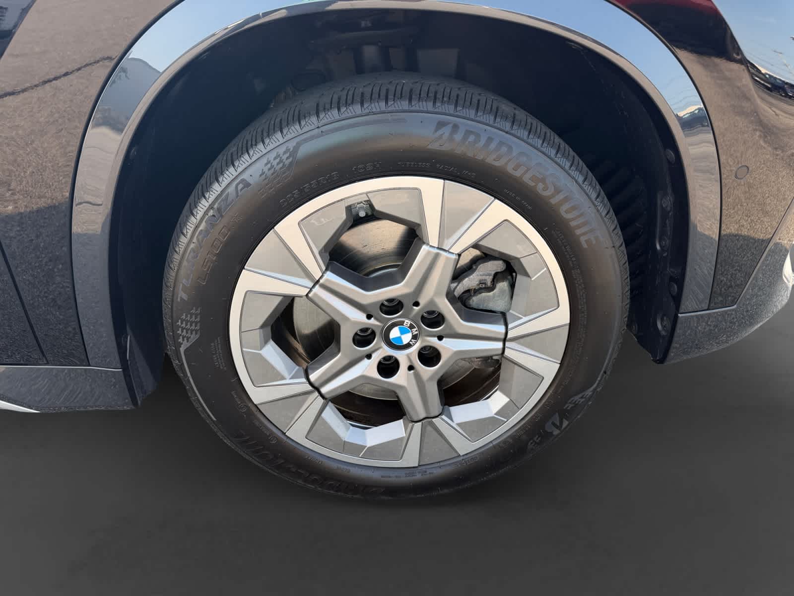 2025 BMW X1 28i - Photo 9