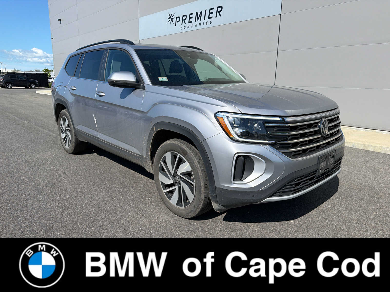 2024 Volkswagen Atlas 2.0T SE w/Tech 4MOTION's photo