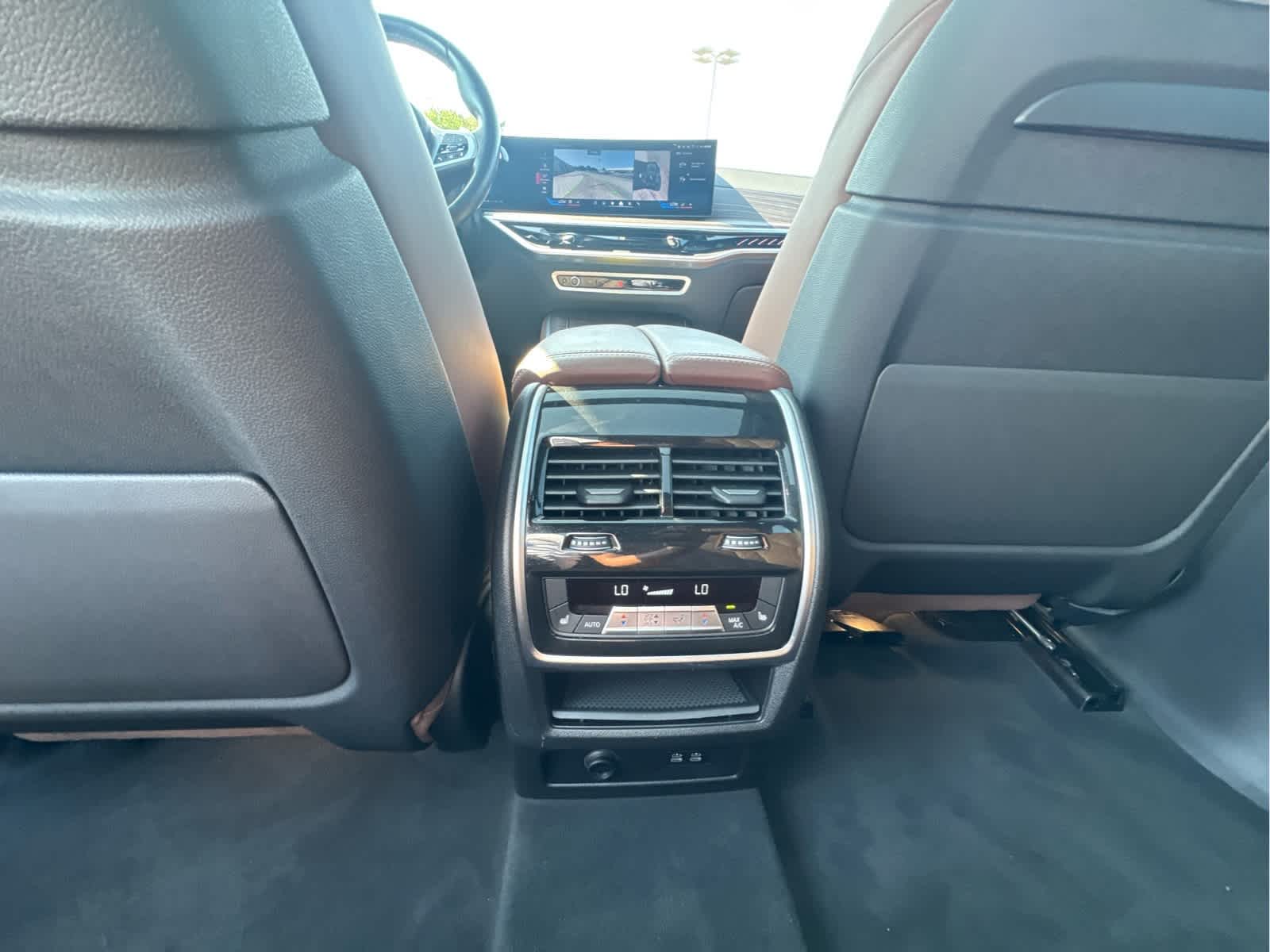 2024 BMW X5 M60i - Photo 18