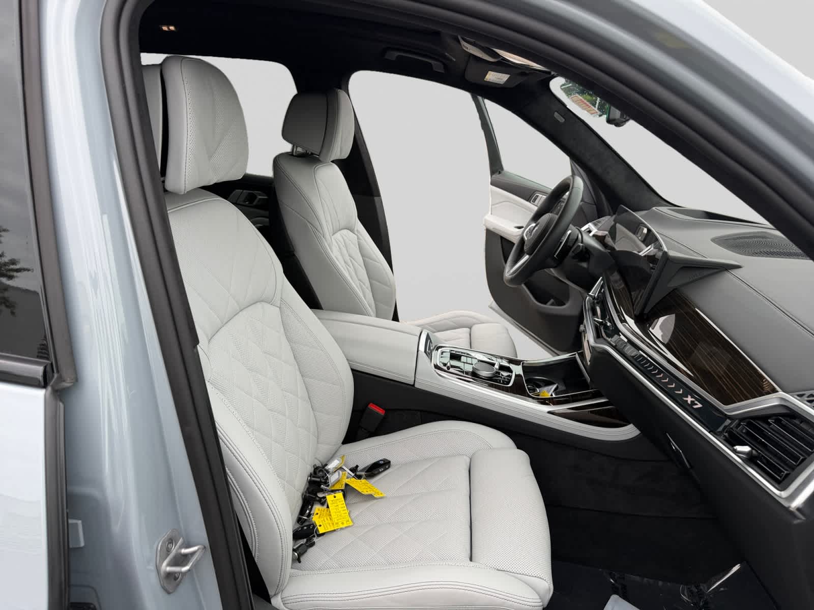 2026 BMW X7 40i - Photo 17