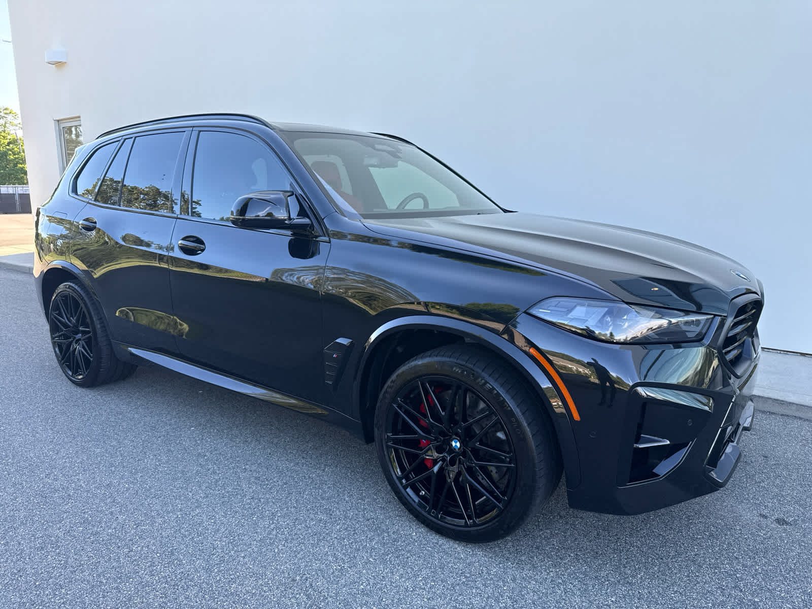 2025 Bmw X5 X5 M Competition photo 2