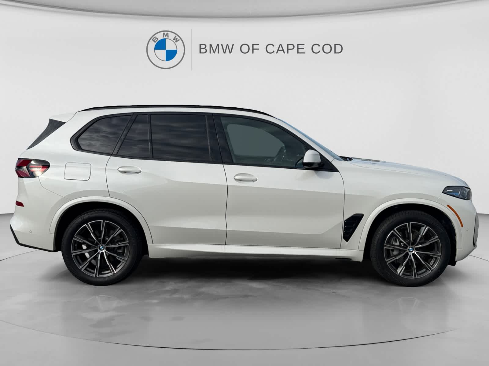 2026 BMW X5 40i - Photo 8