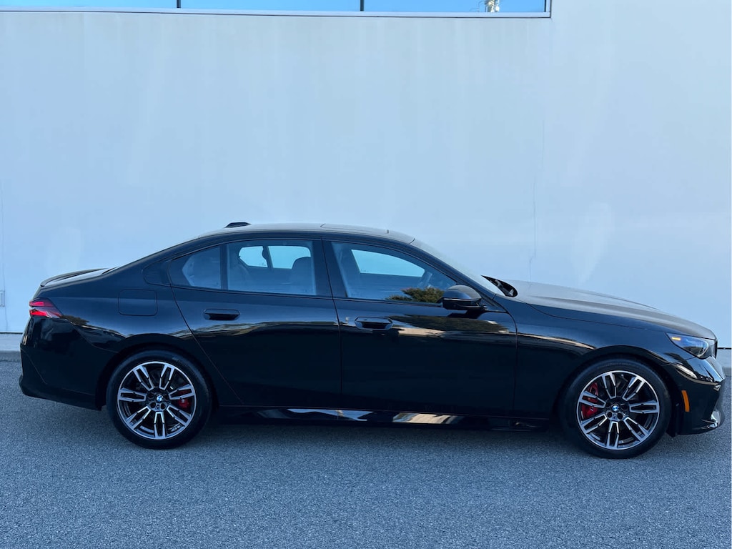 Certified 2024 BMW 540i xDrive Sedan