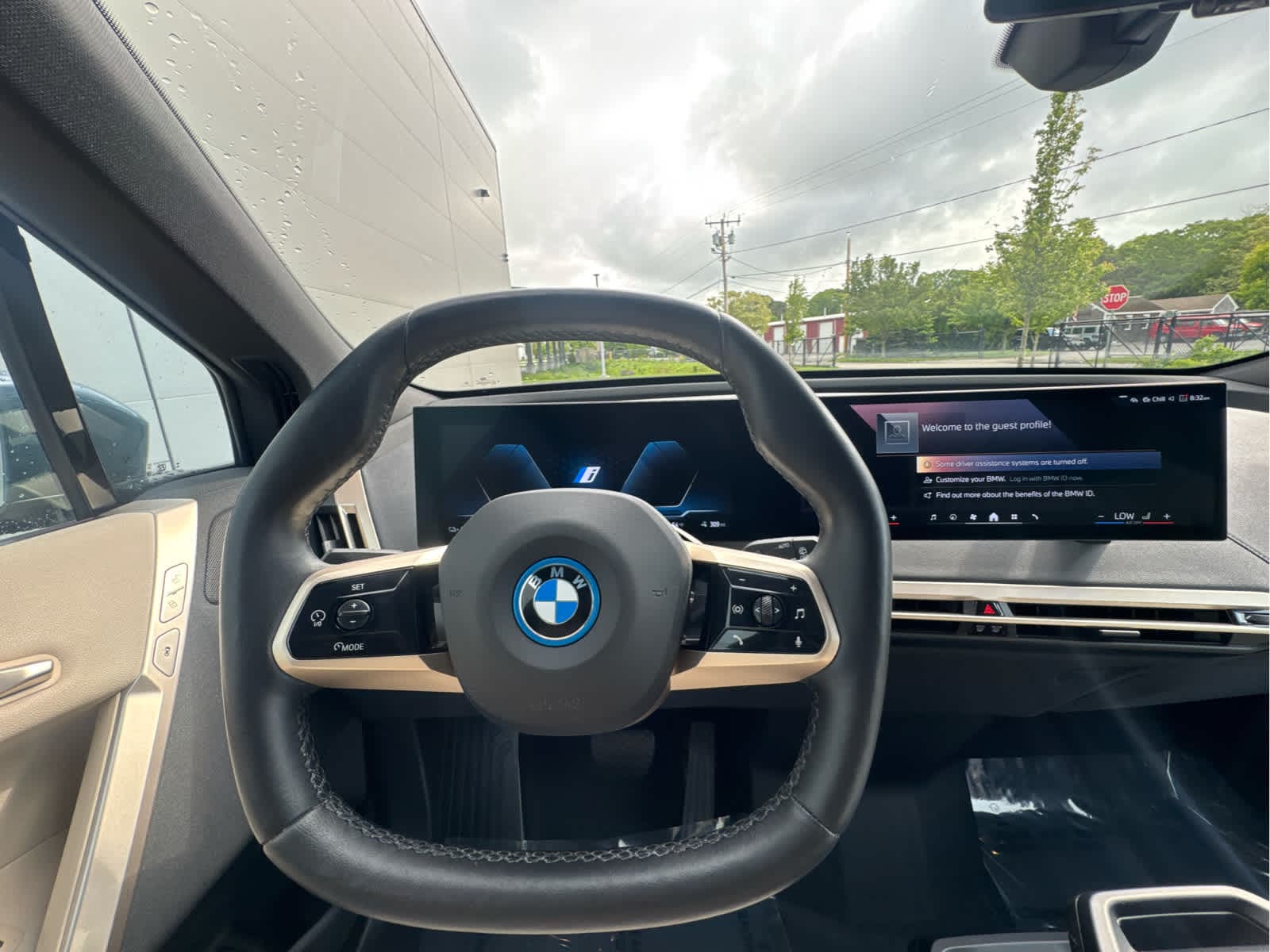 2024 BMW iX Base - Photo 18