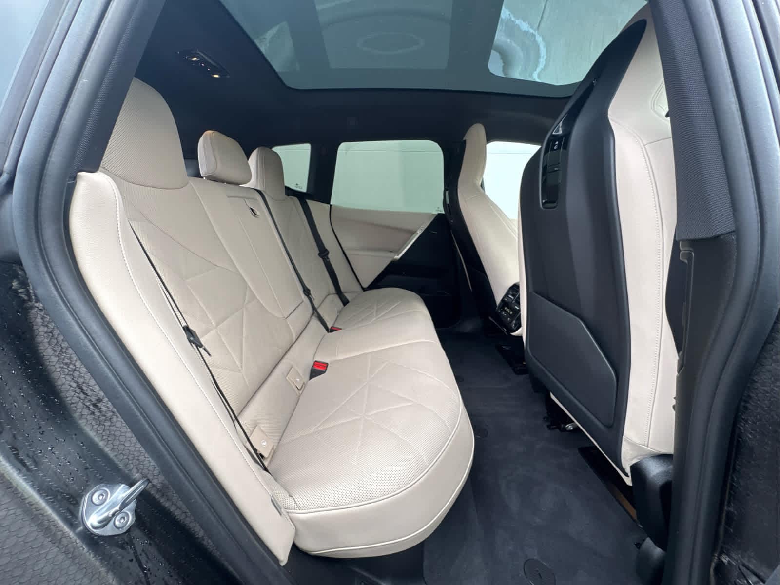 2024 BMW iX Base - Photo 23