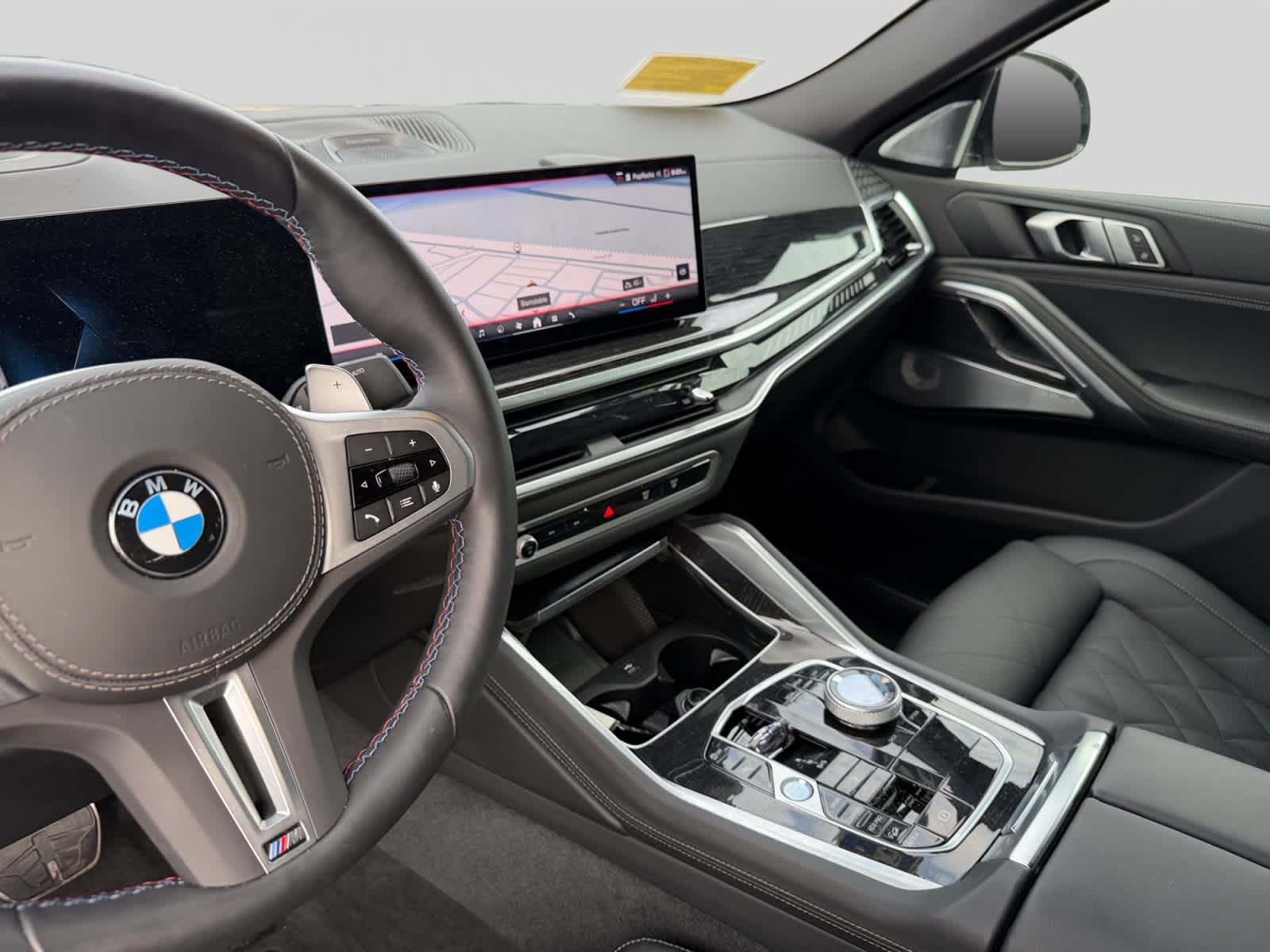 2026 BMW X6 M60i - Photo 13