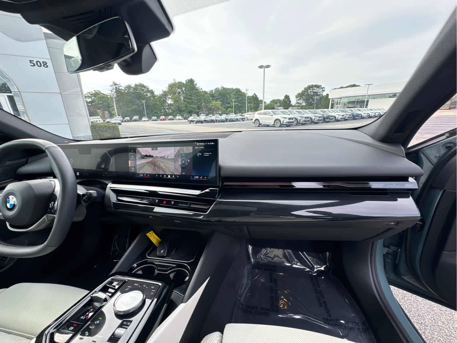 2026 BMW 5 Series 530i - Photo 27