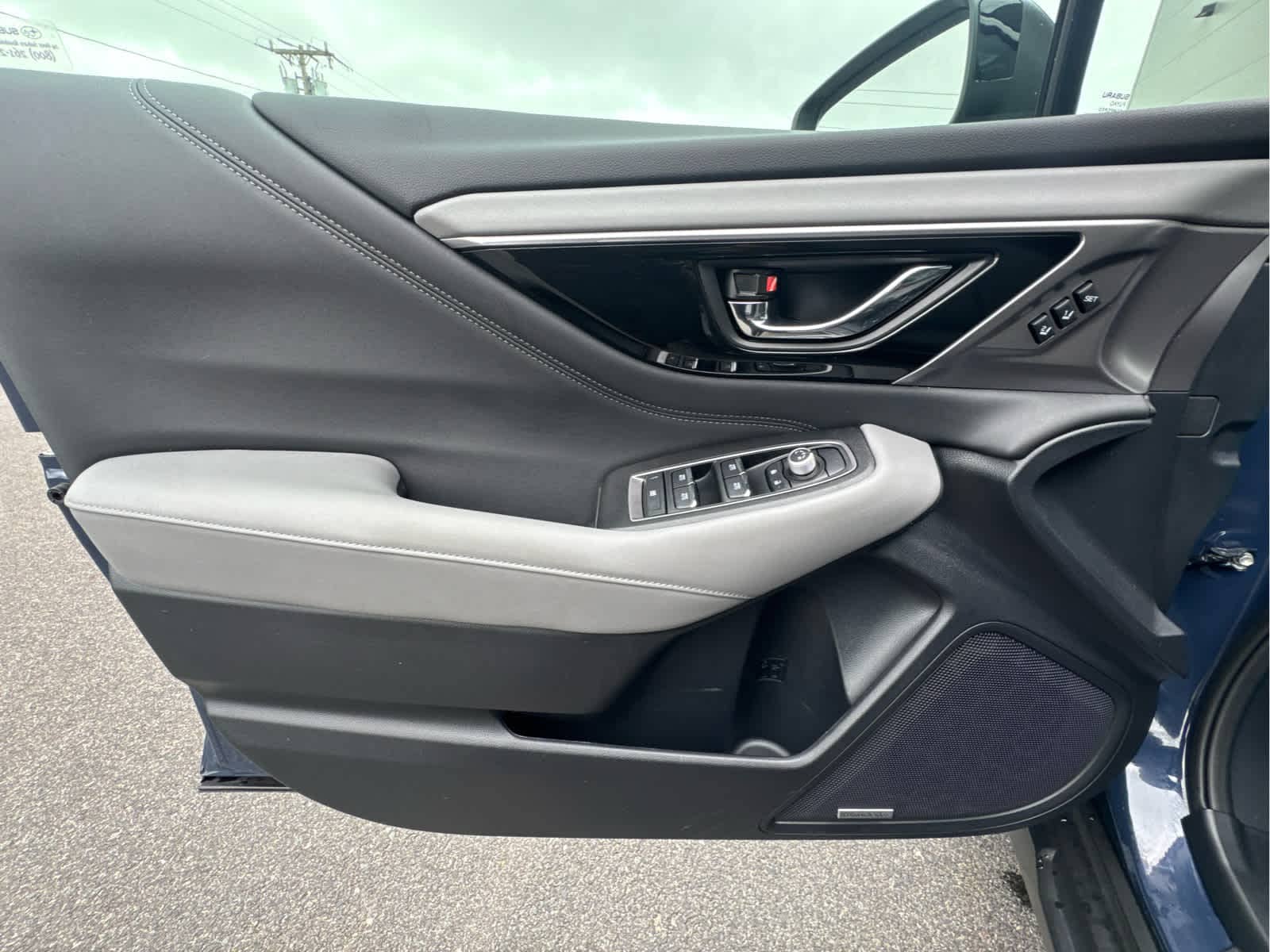 2024 Subaru Outback Limited - Photo 13