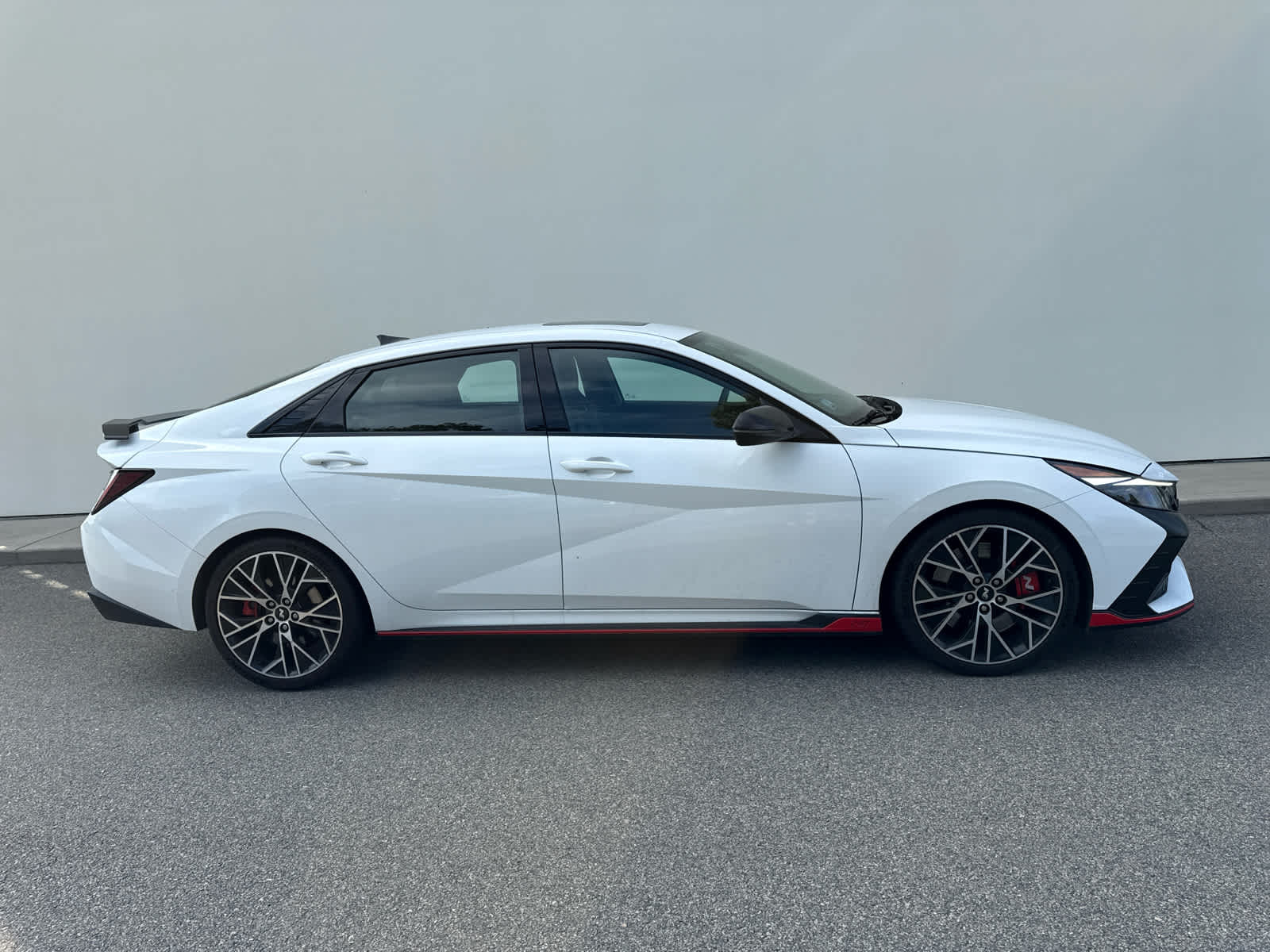 2023 Hyundai Elantra N photo 3