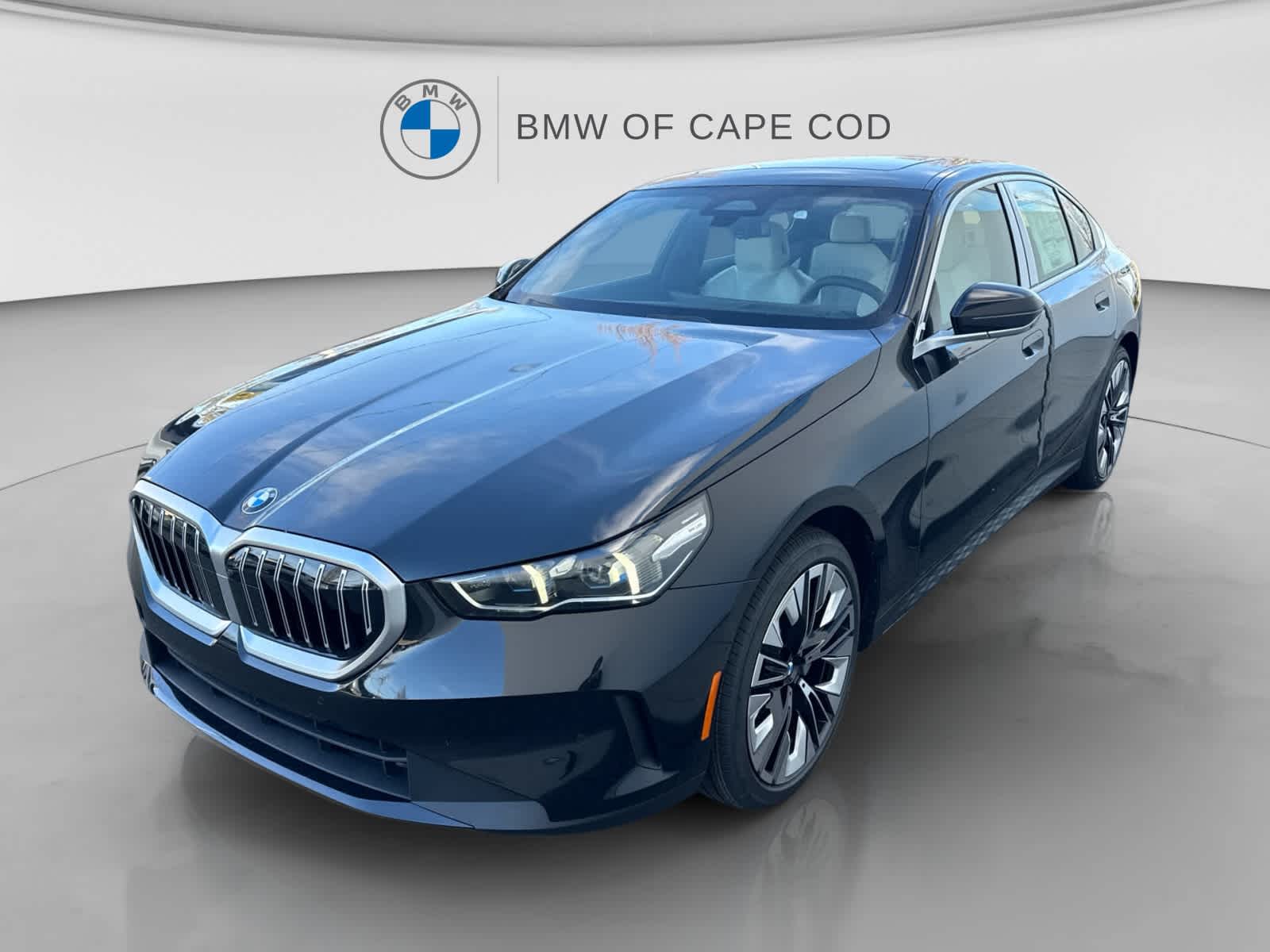2026 BMW 5 Series 530i - Photo 7