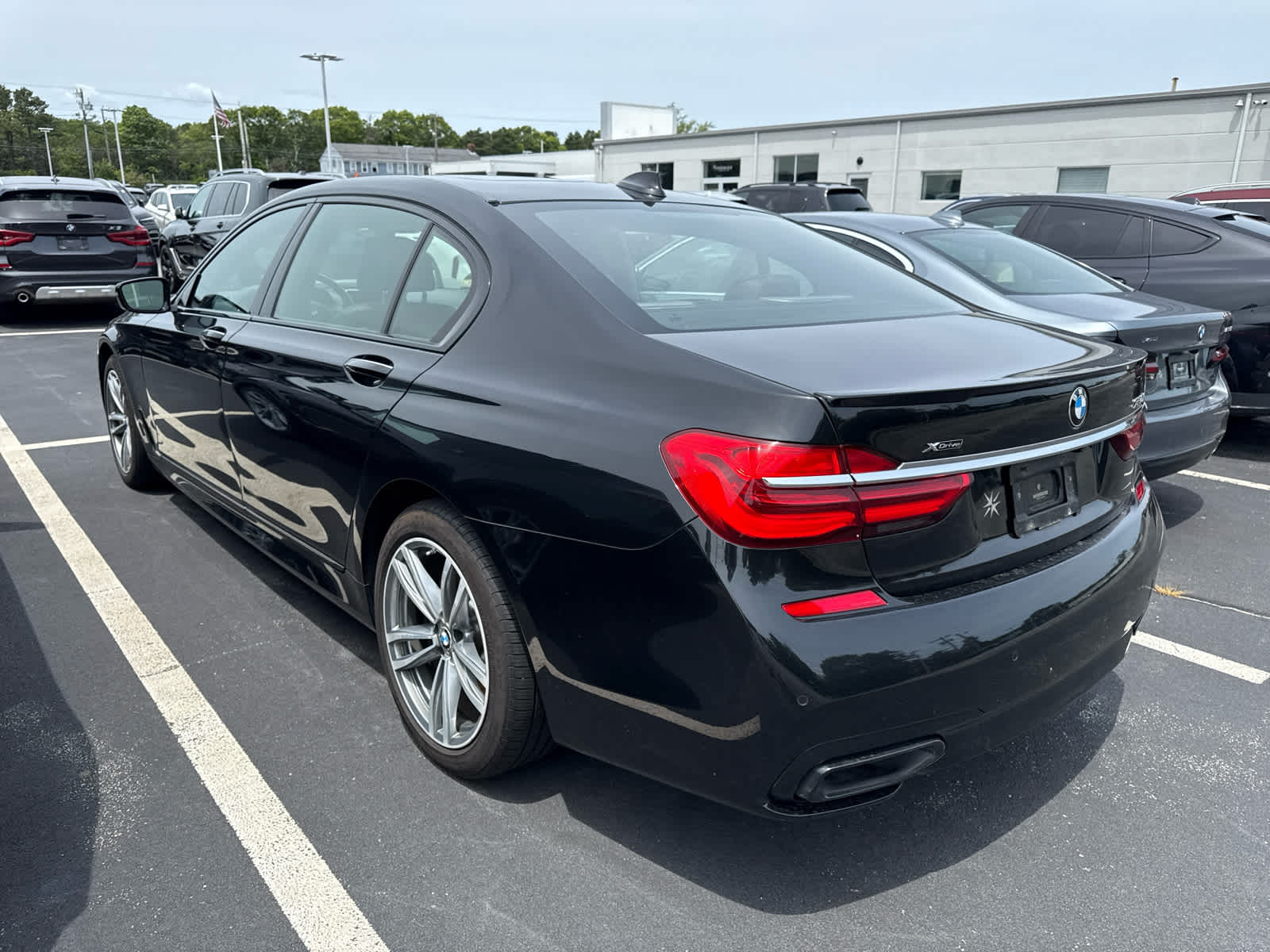2018 Bmw 750i xDrive Sedan photo 2