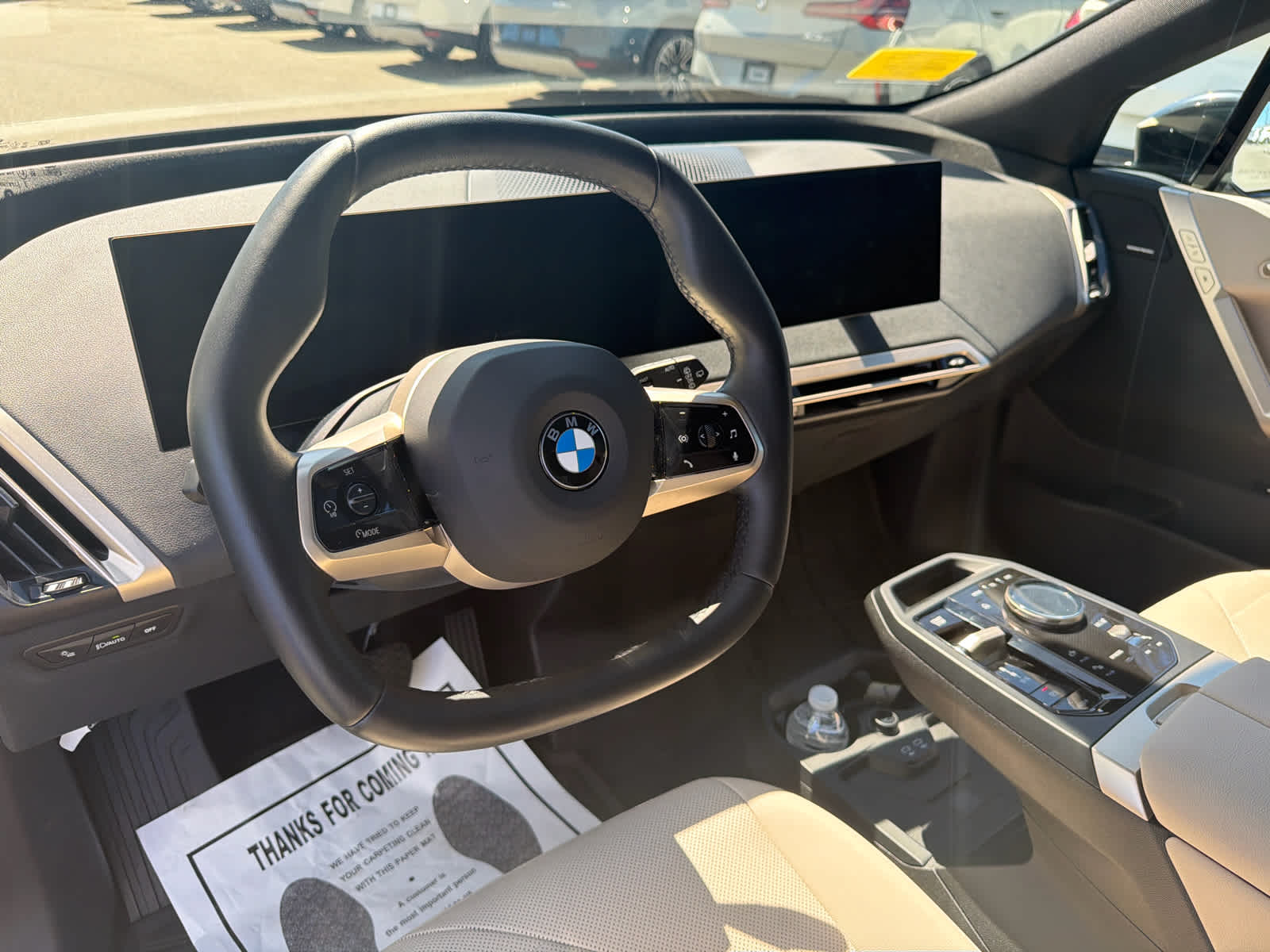 2026 BMW iX 45 - Photo 15