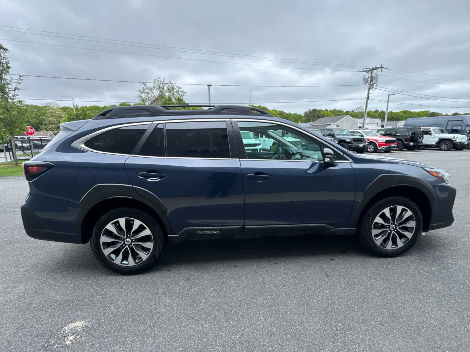 2024 Subaru Outback Limited - Photo 9